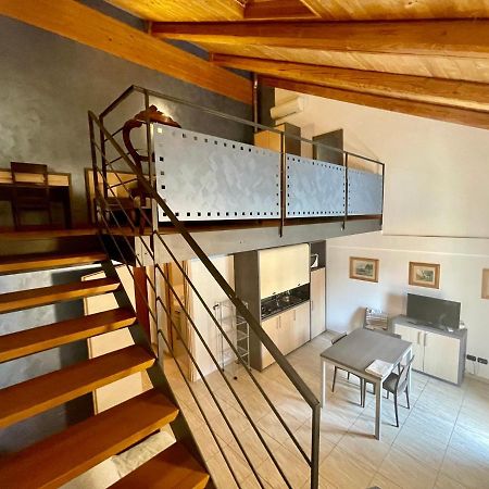 100 Torri Apartment Альба Экстерьер фото