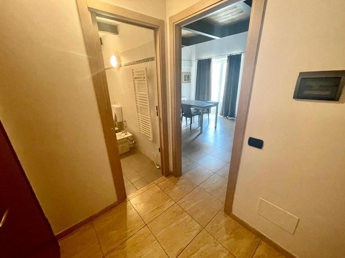 100 Torri Apartment Альба Экстерьер фото